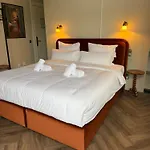 By Atelier Hotel *