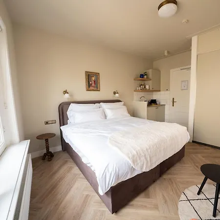 Boutique By Atelier Hotel *